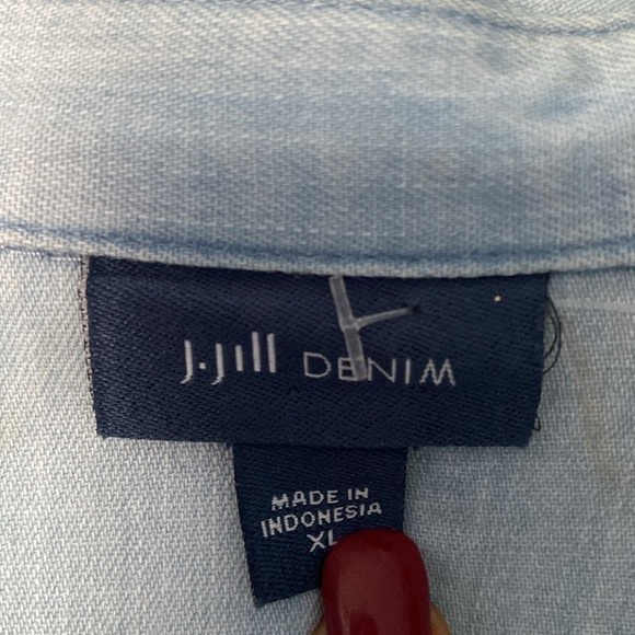 J.jill One-pocket Button-front Shirt Size XL - Picture 4 of 6